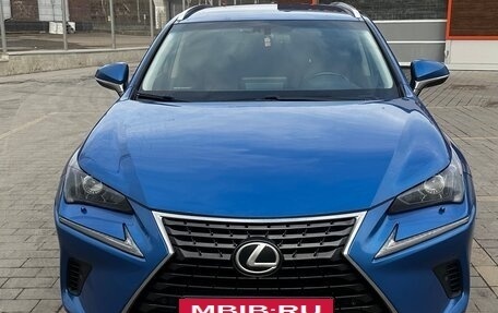 Lexus NX I, 2017 год, 2 550 000 рублей, 3 фотография