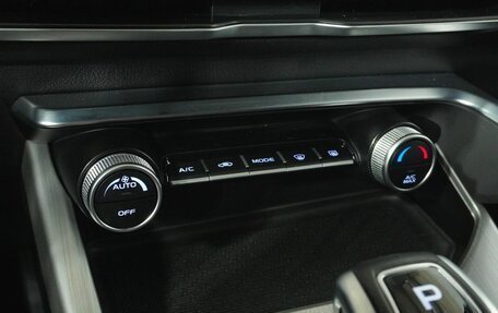 Geely Coolray I, 2021 год, 1 743 000 рублей, 13 фотография