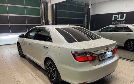 Toyota Camry, 2017 год, 2 850 000 рублей, 4 фотография