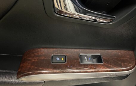 Toyota Camry, 2017 год, 2 850 000 рублей, 19 фотография