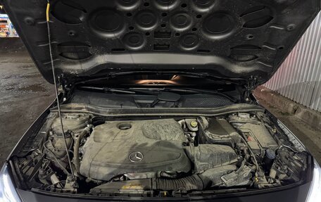 Mercedes-Benz GLA, 2019 год, 3 000 000 рублей, 17 фотография