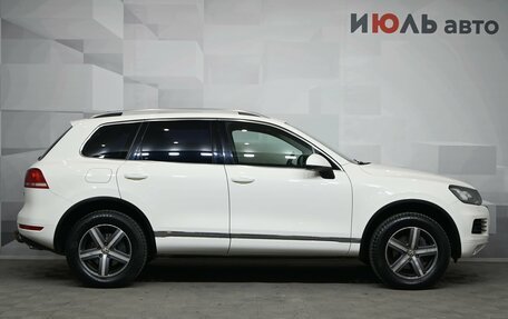 Volkswagen Touareg III, 2011 год, 2 240 000 рублей, 8 фотография