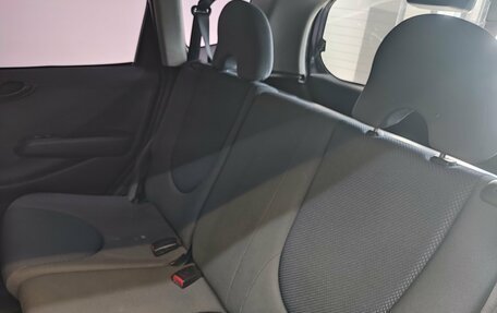 Honda Jazz I рестайлинг, 2002 год, 290 000 рублей, 15 фотография