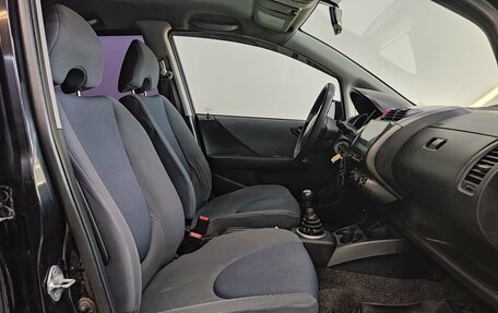 Honda Jazz I рестайлинг, 2002 год, 290 000 рублей, 16 фотография