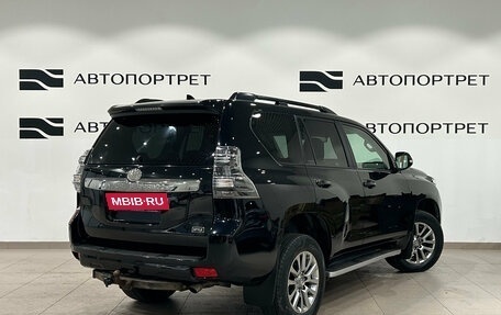 Toyota Land Cruiser Prado 150 рестайлинг 2, 2017 год, 3 899 000 рублей, 5 фотография