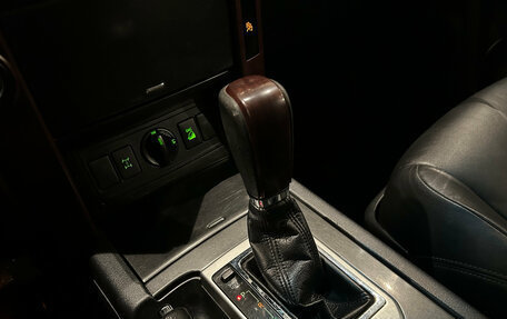 Toyota Land Cruiser Prado 150 рестайлинг 2, 2017 год, 3 899 000 рублей, 17 фотография