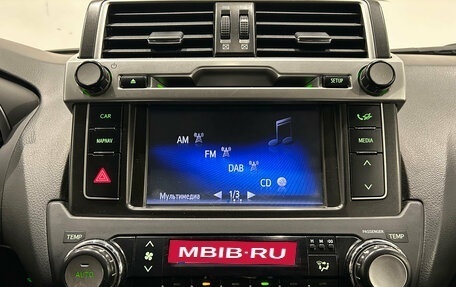 Toyota Land Cruiser Prado 150 рестайлинг 2, 2017 год, 3 899 000 рублей, 16 фотография