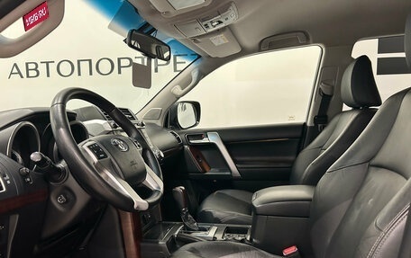 Toyota Land Cruiser Prado 150 рестайлинг 2, 2017 год, 3 899 000 рублей, 14 фотография