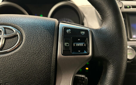 Toyota Land Cruiser Prado 150 рестайлинг 2, 2017 год, 3 899 000 рублей, 20 фотография