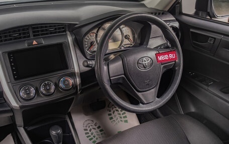 Toyota Corolla, 2018 год, 1 599 000 рублей, 10 фотография