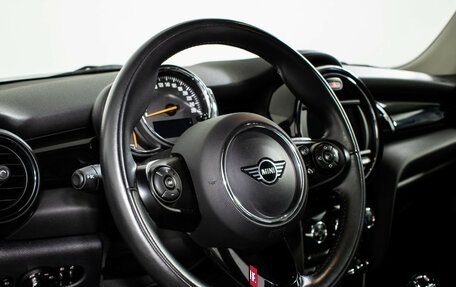 MINI Hatch, 2020 год, 1 860 000 рублей, 13 фотография