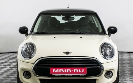 MINI Hatch, 2020 год, 1 860 000 рублей, 2 фотография