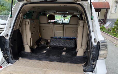 Toyota Land Cruiser 200, 2008 год, 2 800 000 рублей, 8 фотография