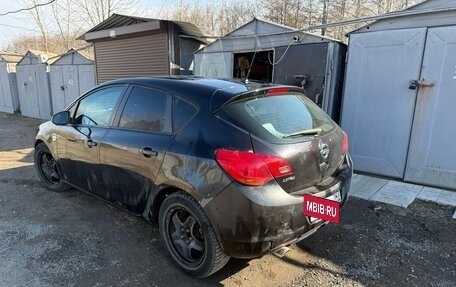 Opel Astra J, 2010 год, 420 000 рублей, 3 фотография