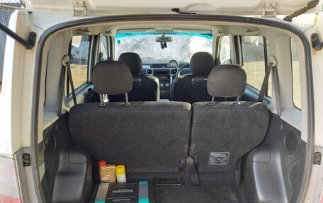 Toyota bB I рестайлинг, 2005 год, 600 000 рублей, 7 фотография