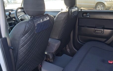 Toyota bB I рестайлинг, 2005 год, 600 000 рублей, 8 фотография