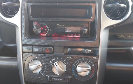 Toyota bB I рестайлинг, 2005 год, 600 000 рублей, 16 фотография