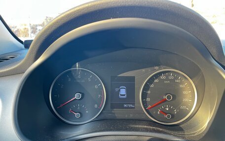 KIA Stonic, 2019 год, 1 800 000 рублей, 12 фотография