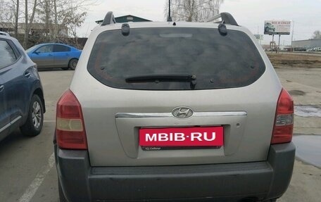 Hyundai Tucson III, 2007 год, 899 000 рублей, 3 фотография