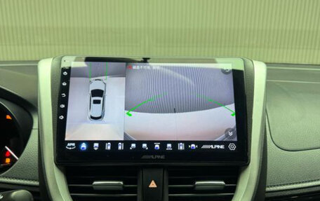 Toyota Yaris XP150 рестайлинг, 2023 год, 1 260 000 рублей, 8 фотография