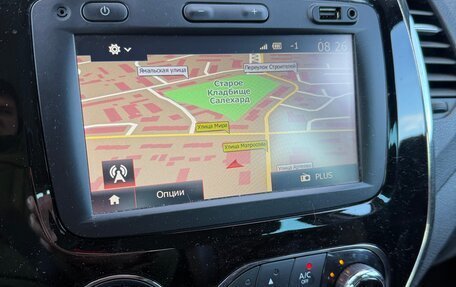 Renault Kaptur I рестайлинг, 2017 год, 1 900 000 рублей, 7 фотография