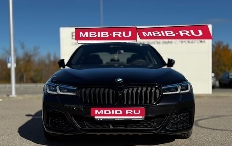 BMW 5 серия, 2020 год, 7 500 000 рублей, 3 фотография
