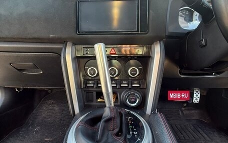 Toyota GT86 I, 2020 год, 2 300 000 рублей, 25 фотография