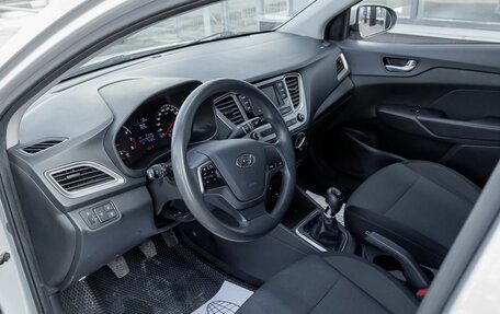 Hyundai Solaris II рестайлинг, 2020 год, 1 215 000 рублей, 10 фотография