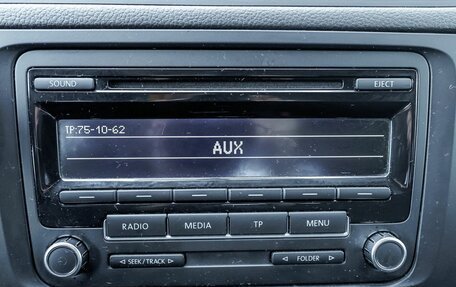 Volkswagen Jetta VI, 2013 год, 806 300 рублей, 20 фотография