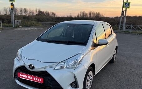 Toyota Vitz, 2019 год, 1 050 000 рублей, 3 фотография