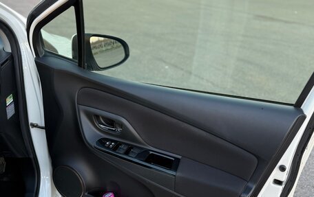 Toyota Vitz, 2019 год, 1 050 000 рублей, 15 фотография