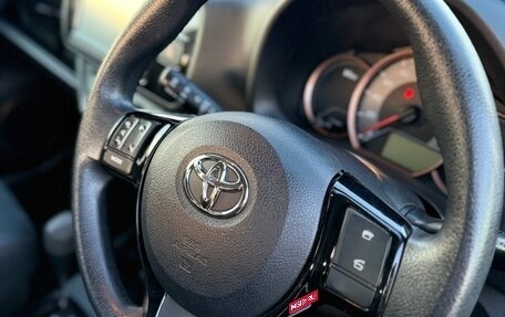 Toyota Vitz, 2019 год, 1 050 000 рублей, 13 фотография