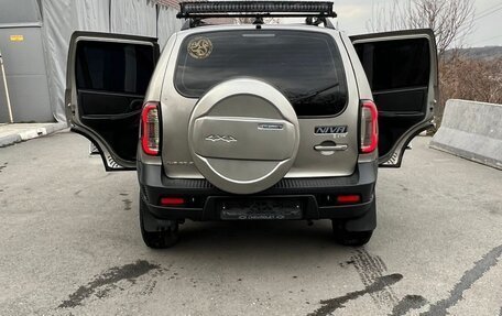 Chevrolet Niva I рестайлинг, 2011 год, 620 000 рублей, 6 фотография