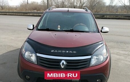 Renault Sandero I, 2013 год, 640 000 рублей, 3 фотография