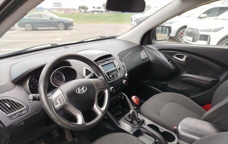 Hyundai ix35 I рестайлинг, 2010 год, 1 200 000 рублей, 8 фотография