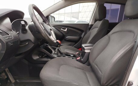 Hyundai ix35 I рестайлинг, 2010 год, 1 200 000 рублей, 9 фотография