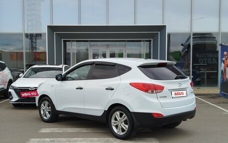 Hyundai ix35 I рестайлинг, 2010 год, 1 200 000 рублей, 5 фотография