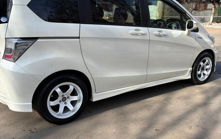 Honda Freed I, 2012 год, 1 200 000 рублей, 3 фотография