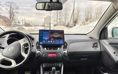 Hyundai ix35 I рестайлинг, 2011 год, 1 400 000 рублей, 1 фотография