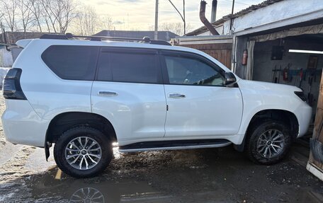 Toyota Land Cruiser Prado 150 рестайлинг 2, 2018 год, 3 800 000 рублей, 5 фотография