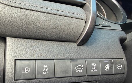 Toyota Camry, 2021 год, 3 200 000 рублей, 11 фотография