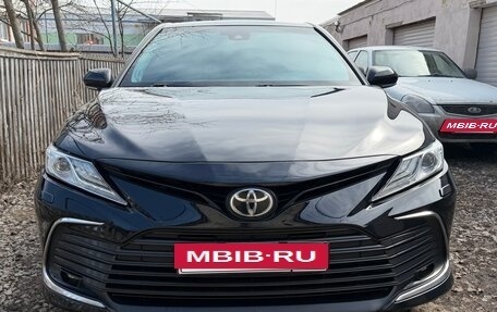 Toyota Camry, 2021 год, 3 200 000 рублей, 3 фотография