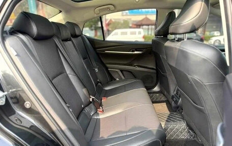 Toyota Camry, 2025 год, 3 890 000 рублей, 8 фотография