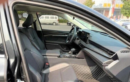 Toyota Camry, 2025 год, 3 890 000 рублей, 7 фотография