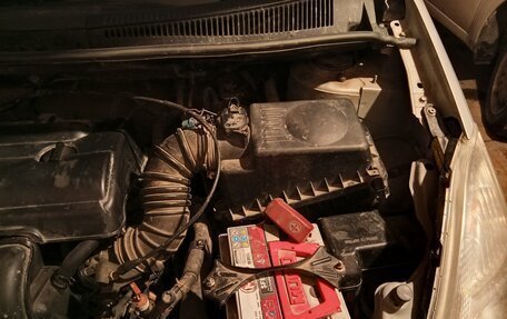 Toyota Wish II, 2005 год, 830 000 рублей, 6 фотография