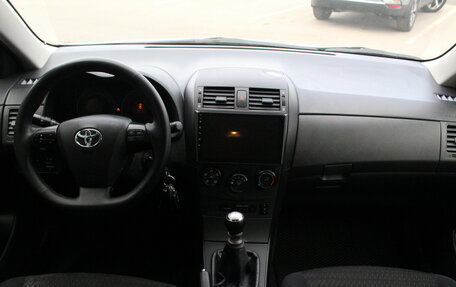 Toyota Corolla, 2011 год, 1 070 000 рублей, 17 фотография