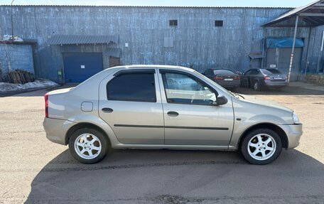 Renault Logan I, 2012 год, 450 000 рублей, 3 фотография