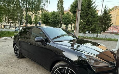 Porsche Cayenne III, 2022 год, 10 600 000 рублей, 3 фотография