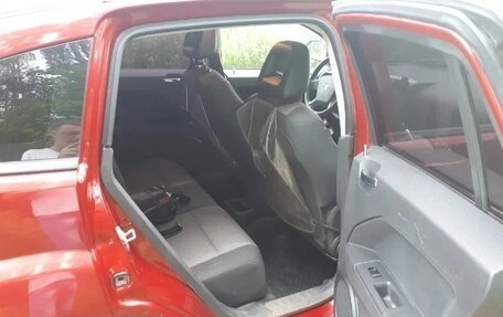 Dodge Caliber I рестайлинг, 2008 год, 700 000 рублей, 2 фотография