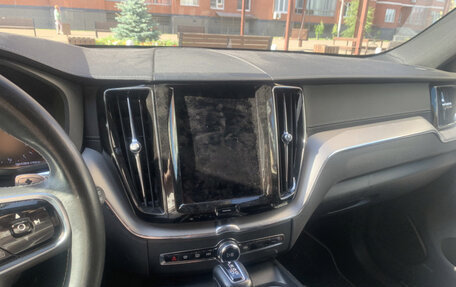 Volvo XC60 II, 2019 год, 1 800 000 рублей, 29 фотография